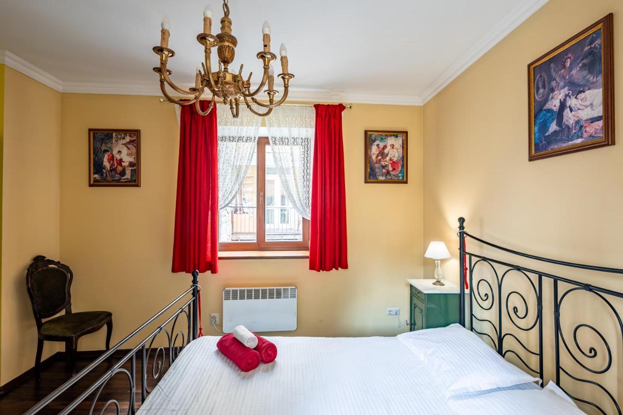 Bv Apartments Krakivska Lviv Buitenkant foto